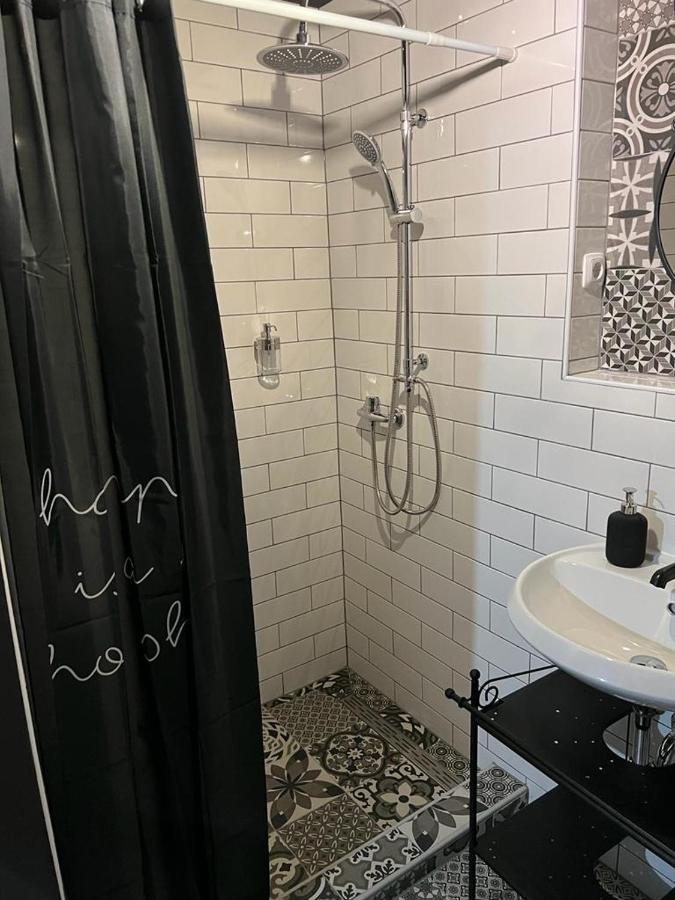 ווליקה גוריצה 4 Stars Apartments Near Airport מראה חיצוני תמונה