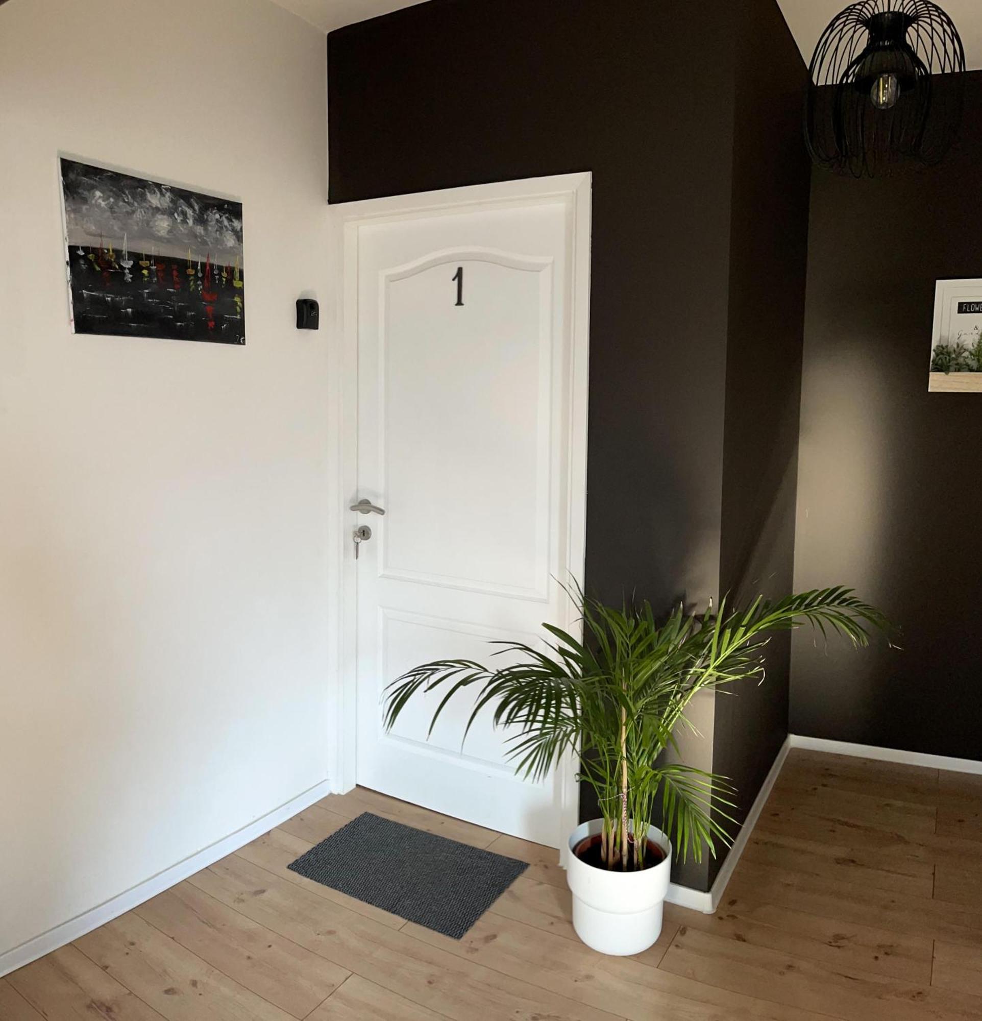 ווליקה גוריצה 4 Stars Apartments Near Airport מראה חיצוני תמונה